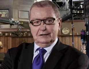 Image: Photograph of Tony Warren